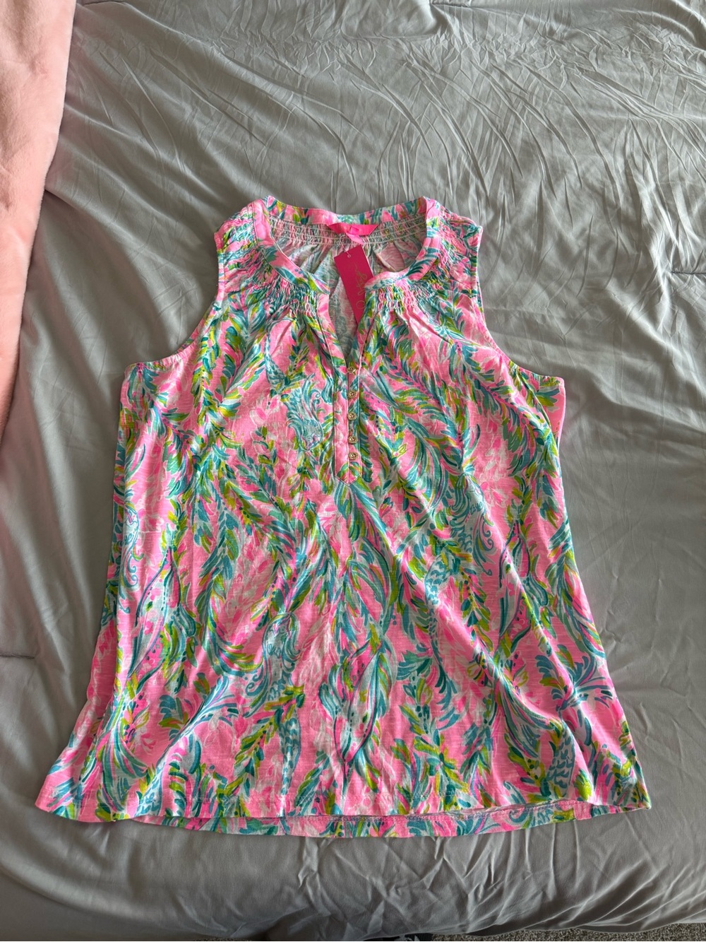 NWT Lilly Pulitzer Pink Multi Tropical-Print Sleeveless blouse large